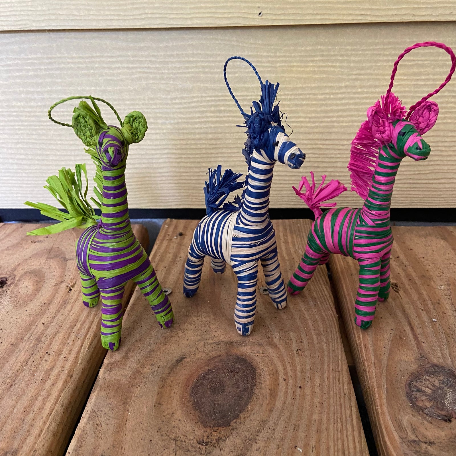 Raffia Giraffes - Medium