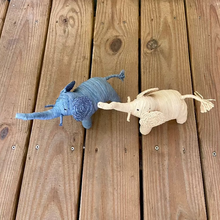 Raffia Elephants - Medium